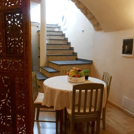 Apartment Little *